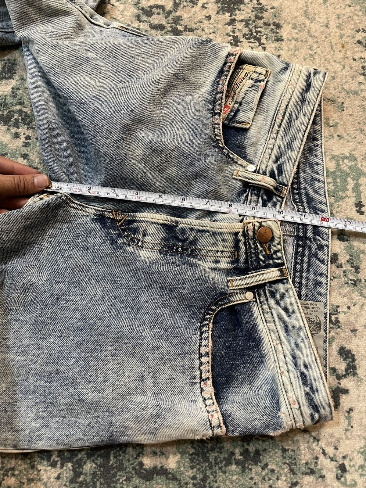 Diesel Diesel Made in Italy Faded Blue Wash Regular Slim Jeans Size US 29 - 11 Thumbnail