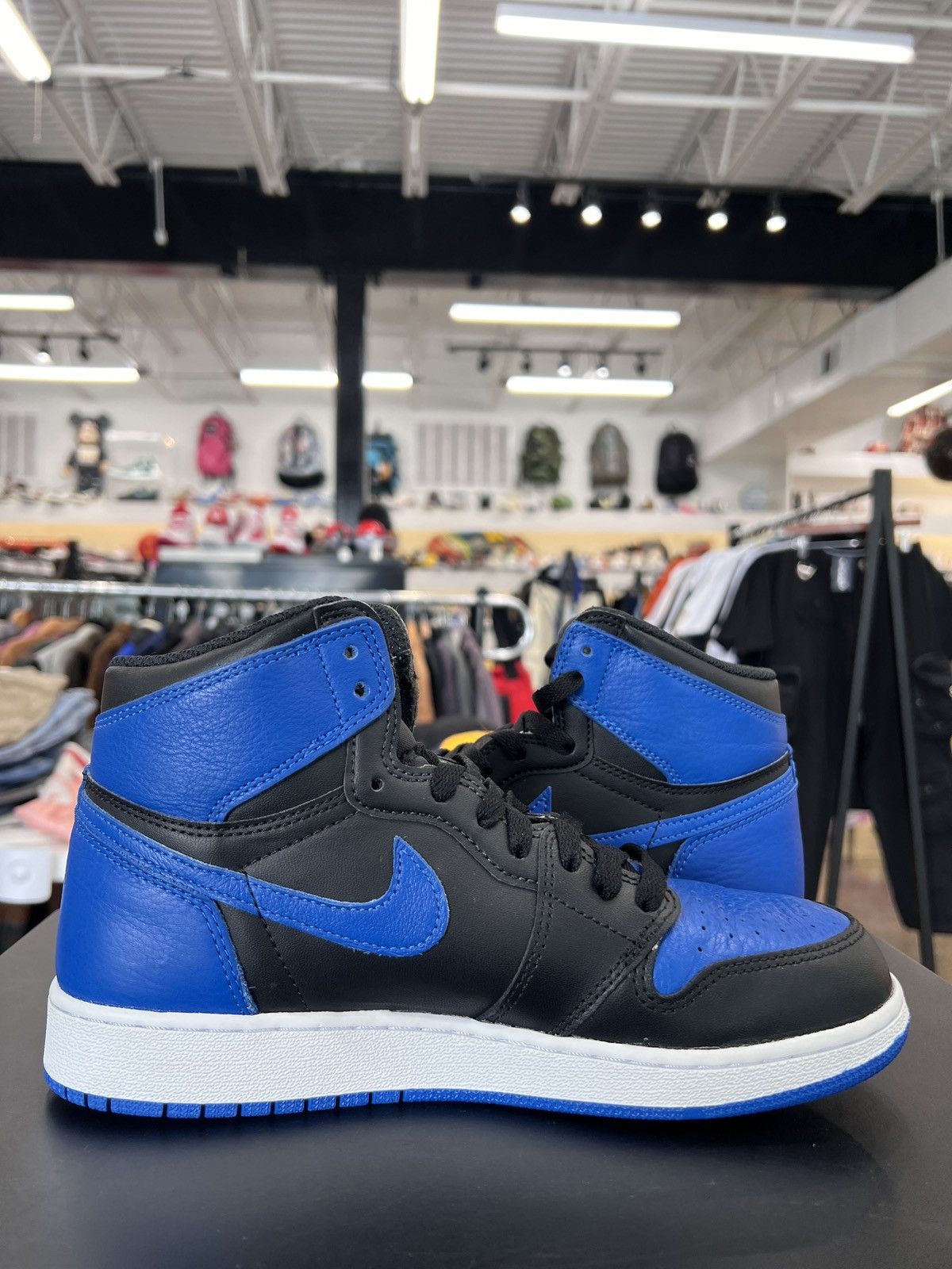 Jordan Brand Jordan 1 Royal sz. 7Y Size US 7 / EU 40 - 4 Thumbnail