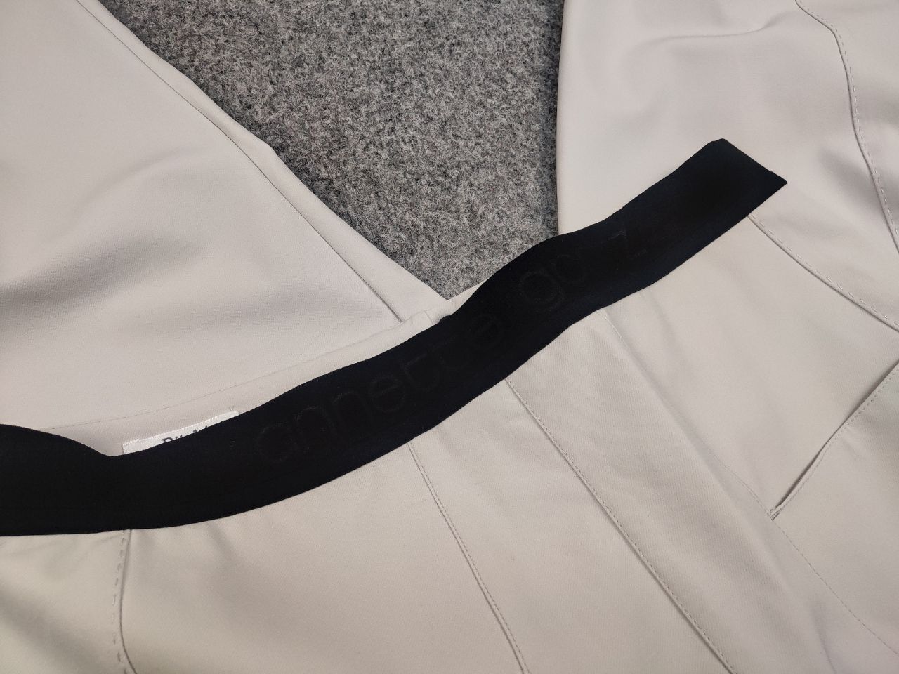 Annette Gortz Annette Görtz Nylon Blend Beige Classic Trouser Pants Size 30" / US 8 / IT 44 - 7 Thumbnail