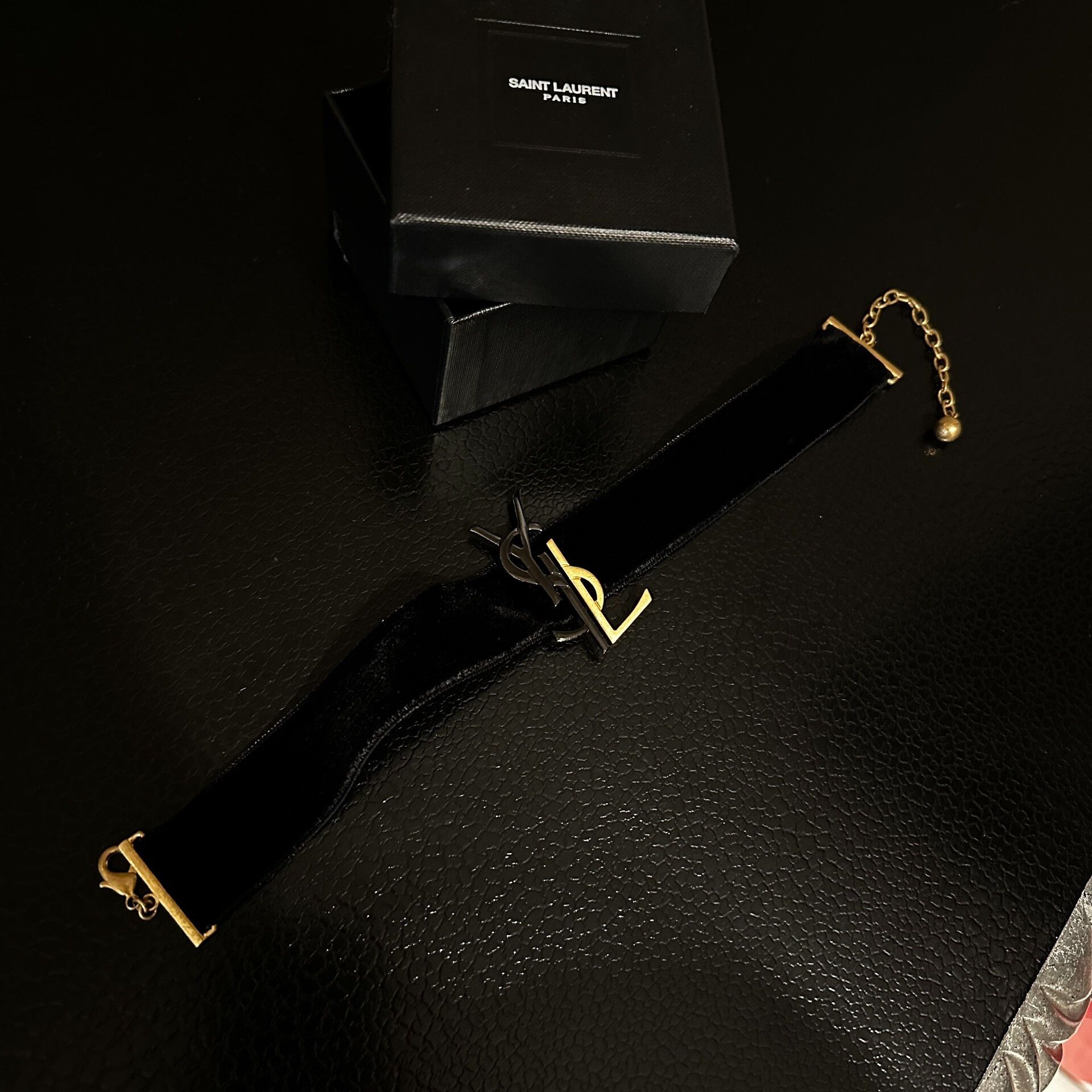 Yves Saint Laurent Saint Laurent YSL Logo Velvet Choker Size ONE SIZE - 1 Thumbnail