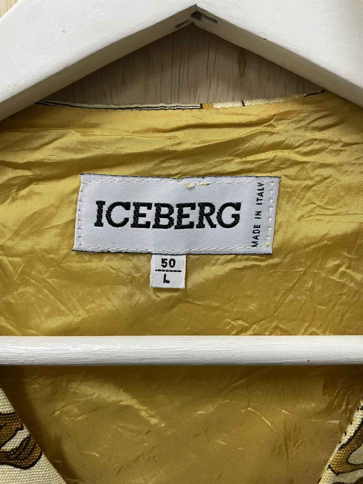 Iceberg × Vintage Vintage Iceberg Vest Size 50L - 4 Thumbnail