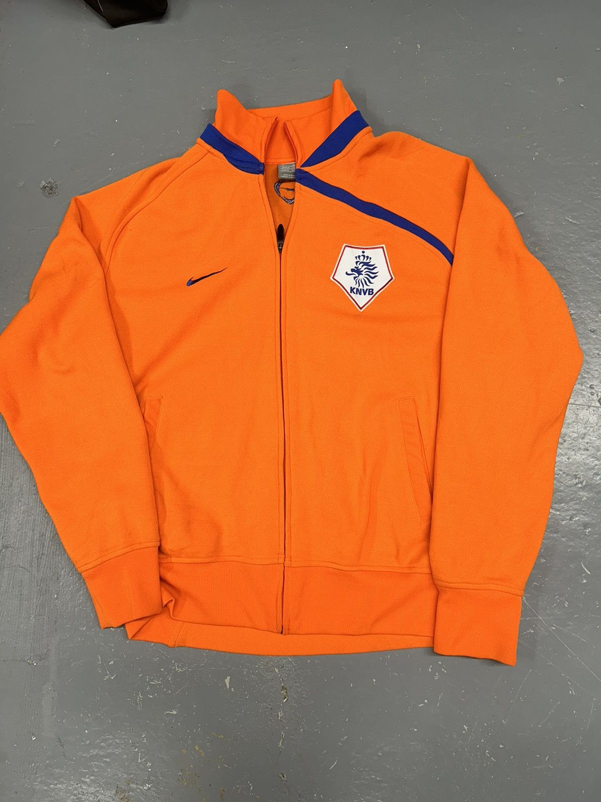 Nike × Vintage Crazy Vintage Y2K Essential Orange Nike Netherlands Sweater Size US L / EU 52-54 / 3 - 1 Thumbnail