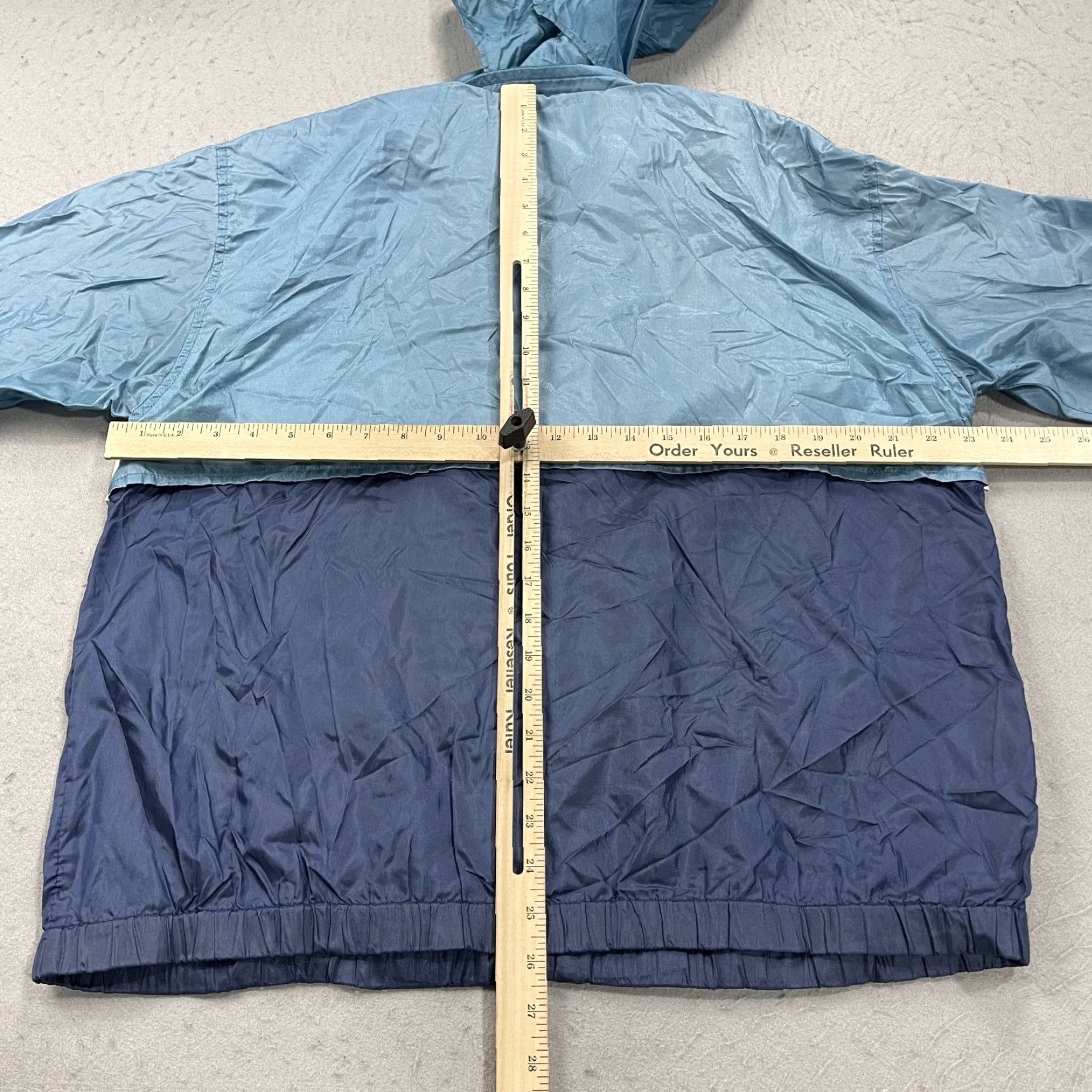 Vintage VINTAGE L.L.Bean Jacket Mens Large Blue Nylon Windbreaker Hooded Zip 90s Size US L / EU 52-54 / 3 - 7 Thumbnail