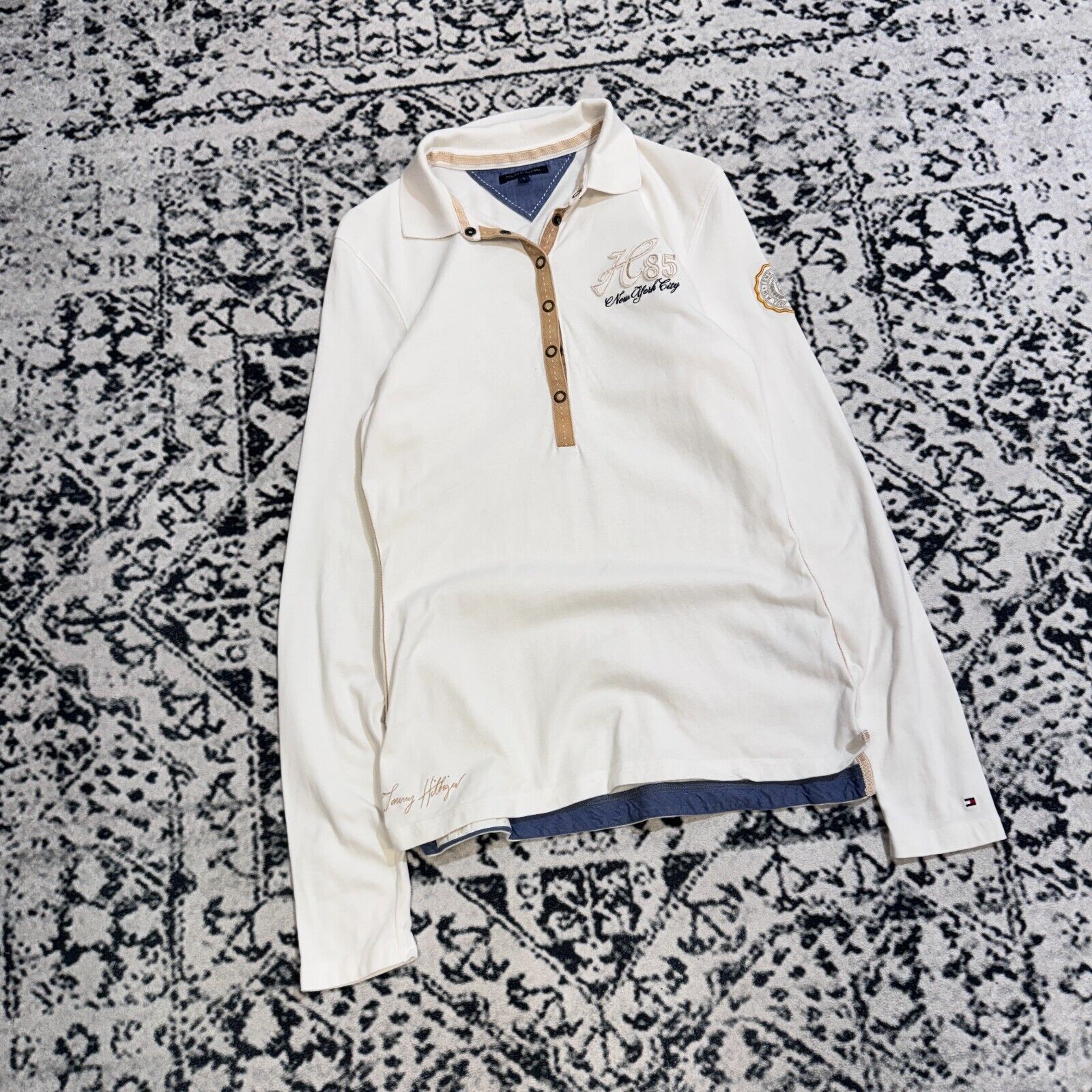Tommy Hilfiger × Vintage Vintage Tommy Hilfiger Unisex White Cotton Polo Shirt Size S Size US S / EU 44-46 / 1 - 3 Thumbnail