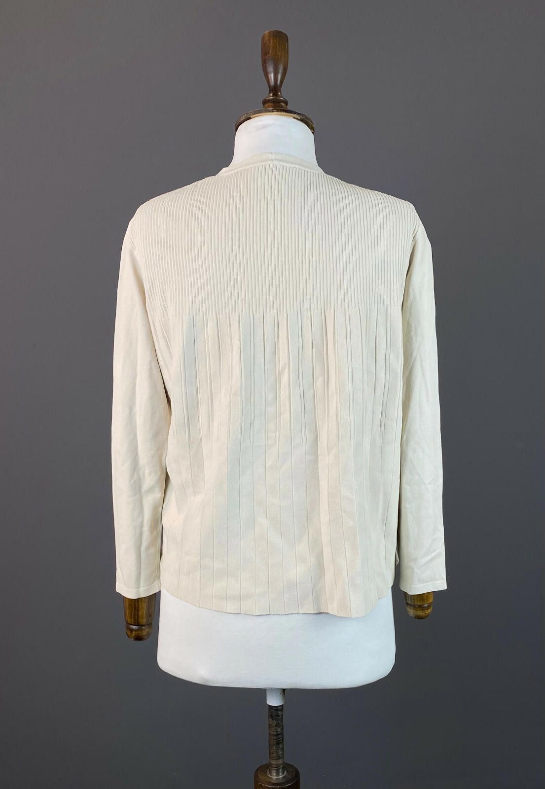 Designer Weekend Max Mara Ivory Button Down Cardigan Sweater Size S Size S / US 4 / IT 40 - 5 Thumbnail