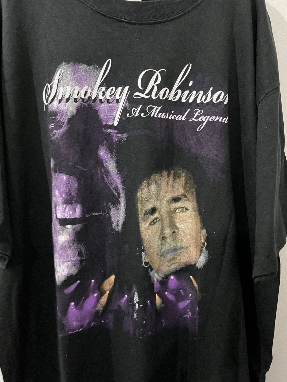 Band Tees Y2K OVERSIZED Rap Tees Smokey Robinson A Musical Legend Tee Size US XL / EU 56 / 4 - 2 Thumbnail