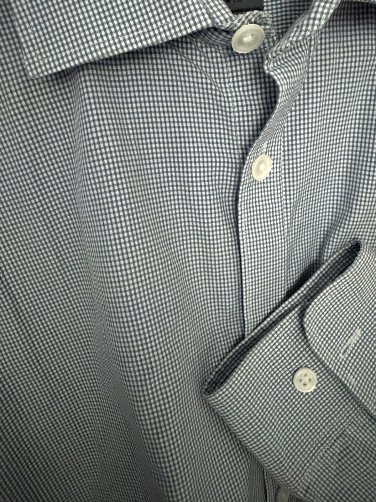 John Varvatos John Varvatos Light Blue Dress Shirt - Size 15 1/2 34/35 Size US M / EU 48-50 / 2 - 5 Thumbnail