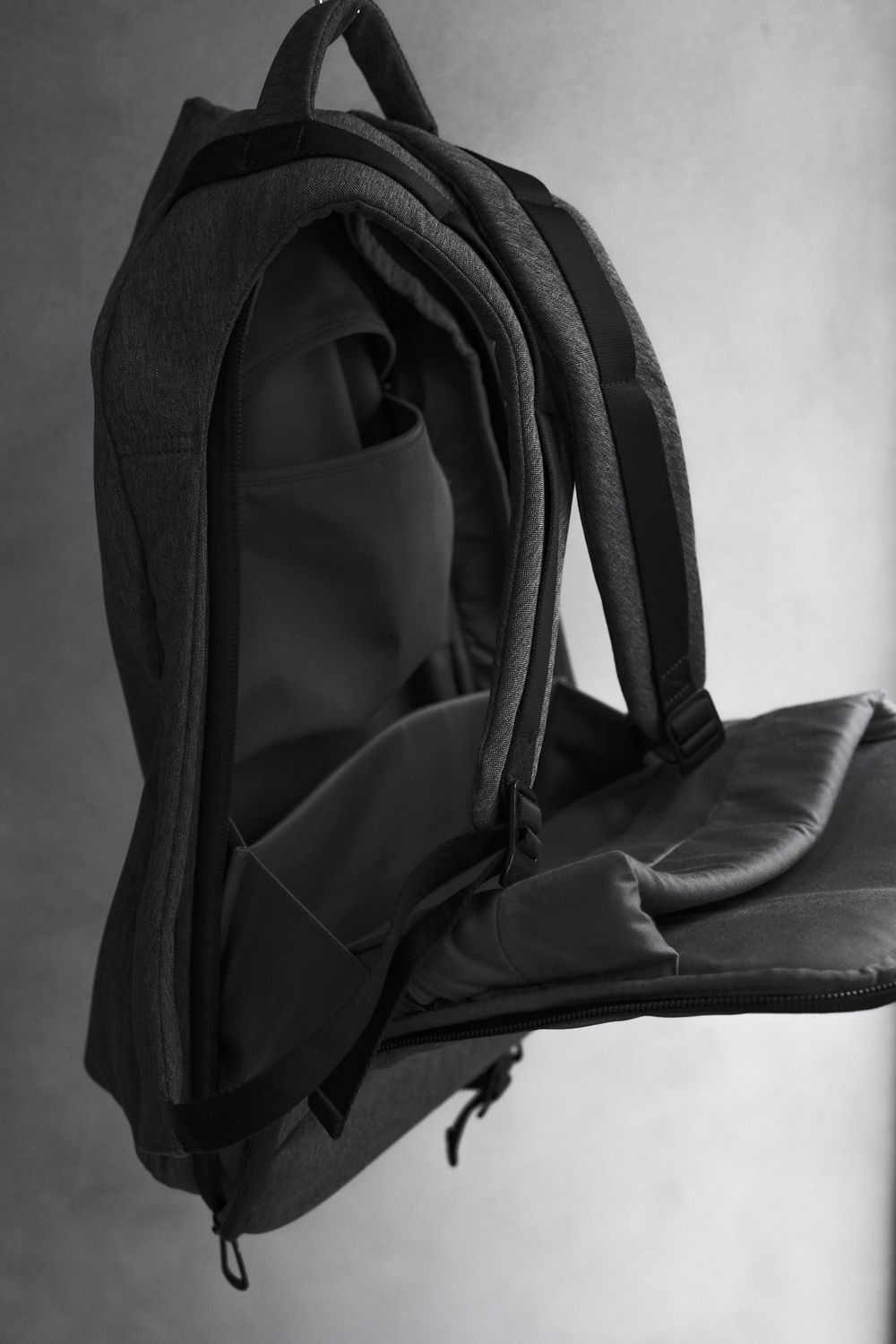 Other Cote&Ciel Isar Backpack - Dark gray Size ONE SIZE - 4 Thumbnail