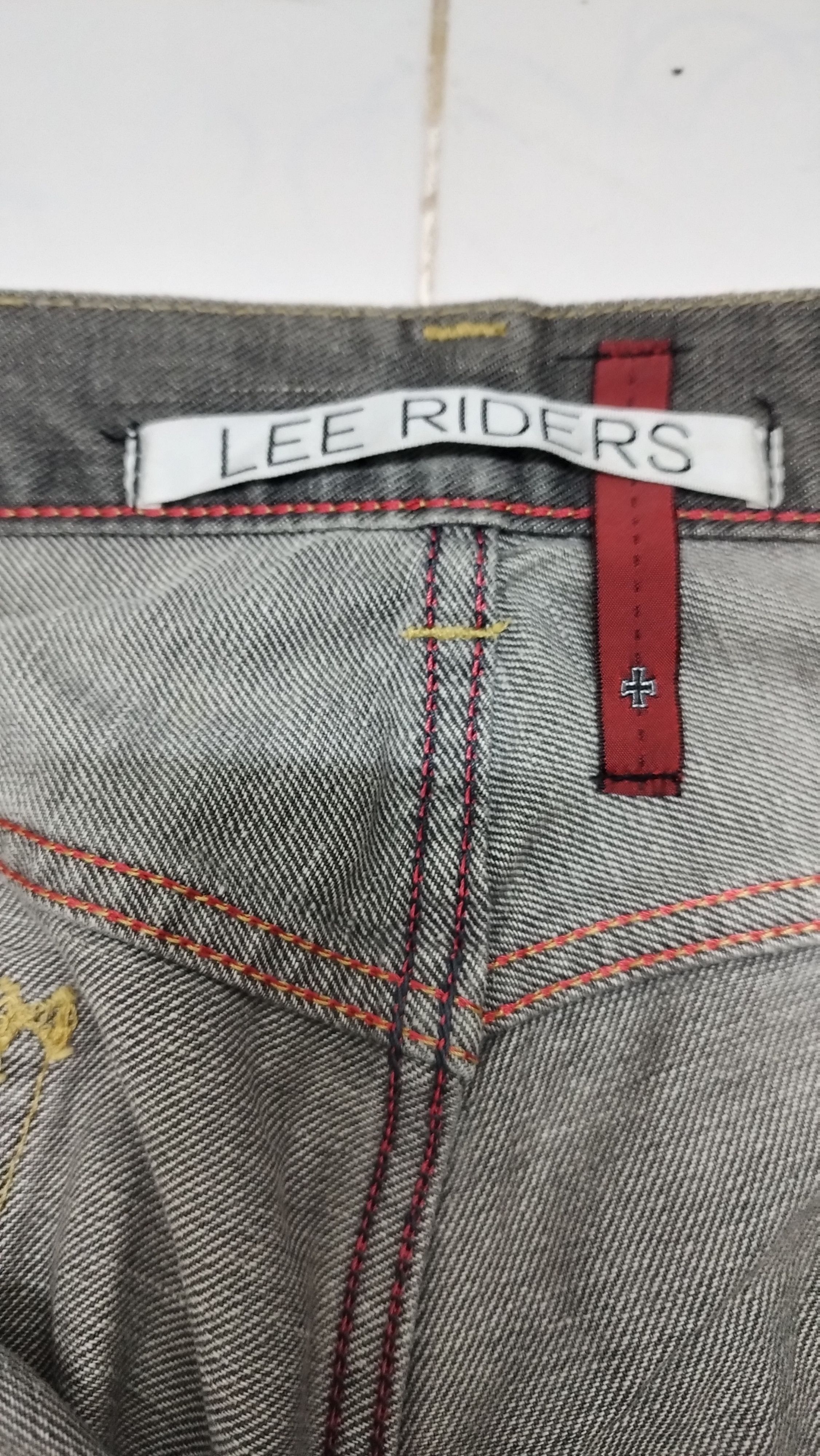 Japanese Brand 🔥🔥Rare iterm lee riders selvedge x punk🔥🔥 Size US 32 / EU 48 - 5 Thumbnail