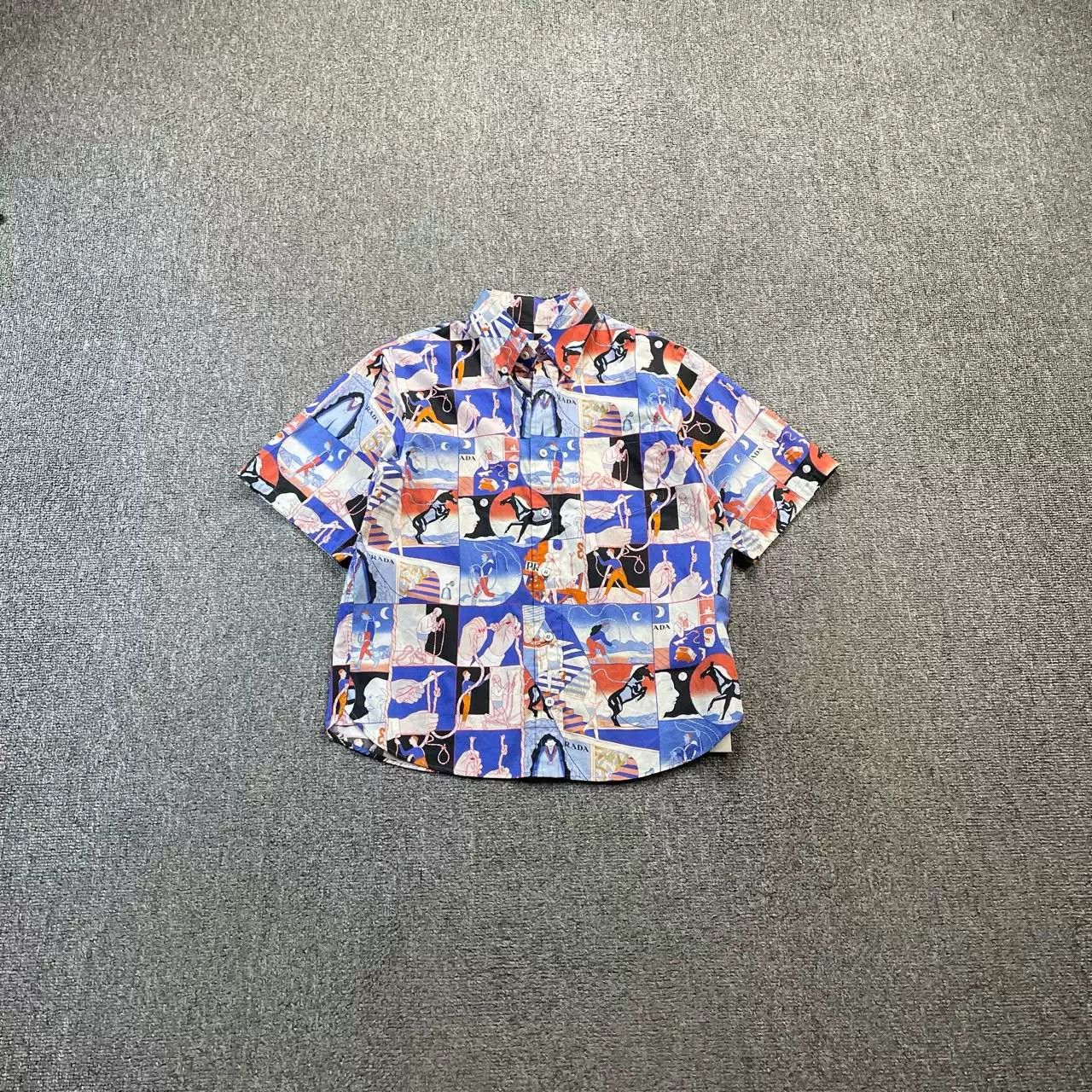 Prada PRADA Character Short Sleeve Shirt Size US S / EU 44-46 / 1 - 1 Thumbnail