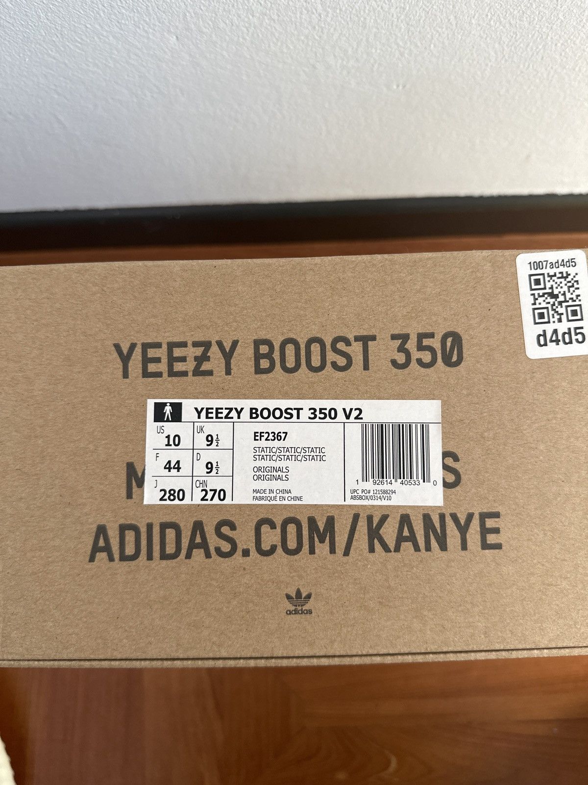 Adidas × Kanye West Yeezy Boost 350 V2 Static Reflective Size US 10 / EU 43 - 7 Thumbnail
