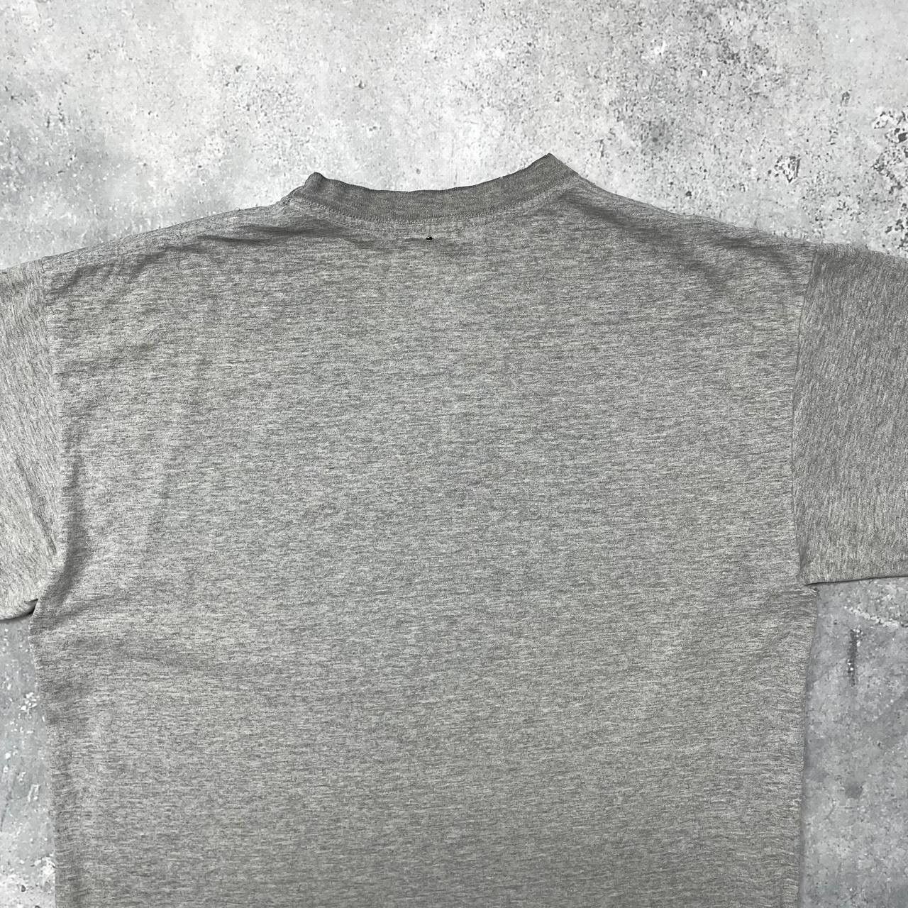 Vintage Vintage 90s Etnies Icon Promo Shoes Trashed T Shirt Gray Size US L / EU 52-54 / 3 - 20 Thumbnail