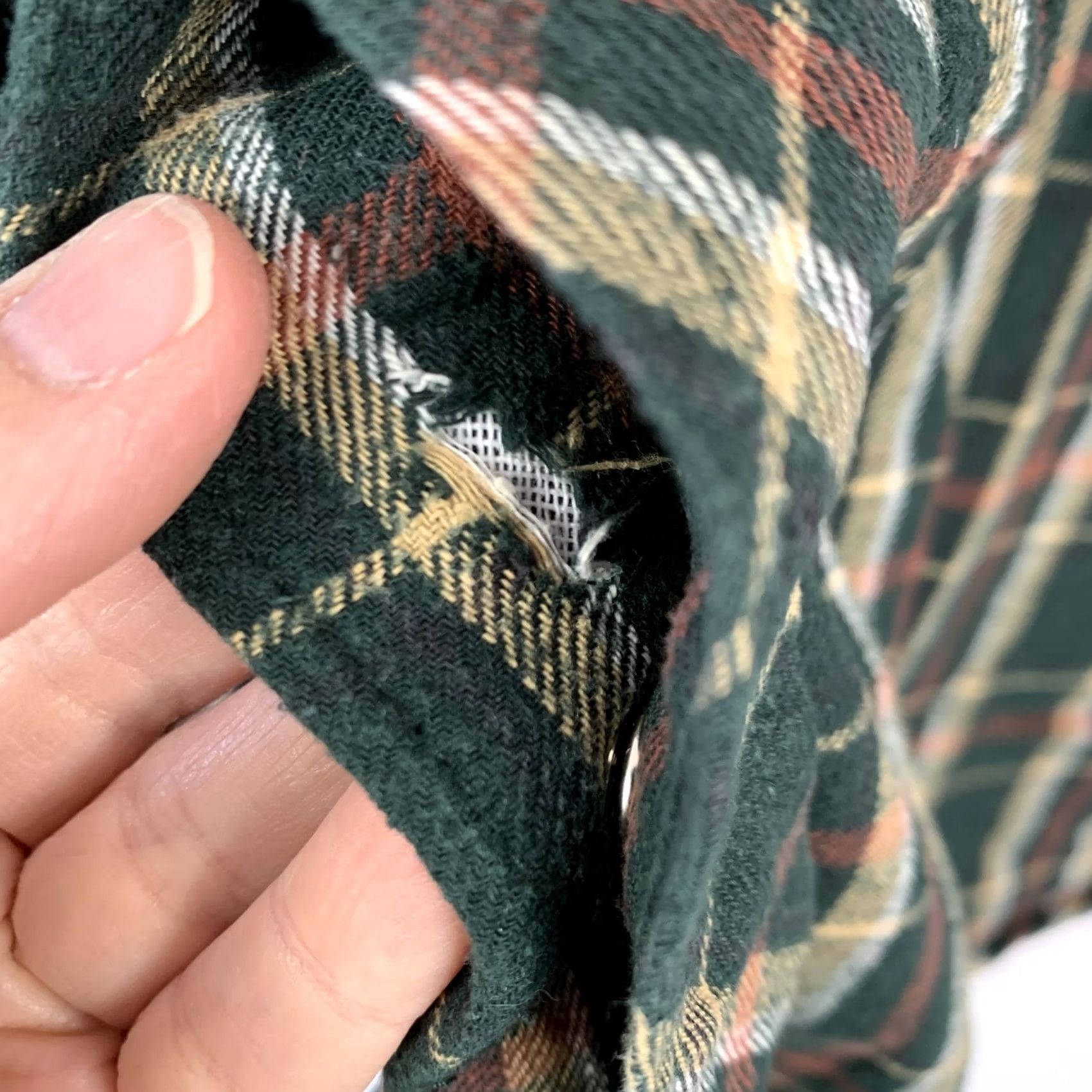 Wrangler VINTAGE Wrangler Western Shirts Plaid Flannel Shirt Long Sleeve Pearl Snap Mens XL Green Red Tan White Casual Button-Down Size US XL / EU 56 / 4 - 5 Thumbnail