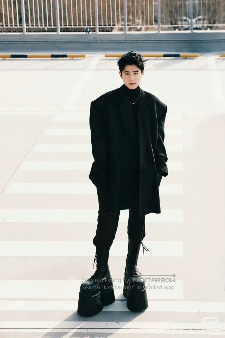 Balenciaga Balenciaga Wool Gabardine Seamless Jacket Coat Size US L / EU 52-54 / 3 - 7 Thumbnail