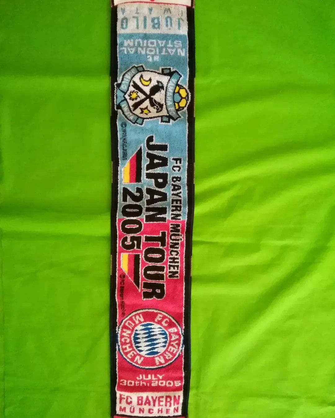 Vintage Vintage Bayer Munchen Japan Tour 2005 Football Towel Size ONE SIZE - 2 Thumbnail