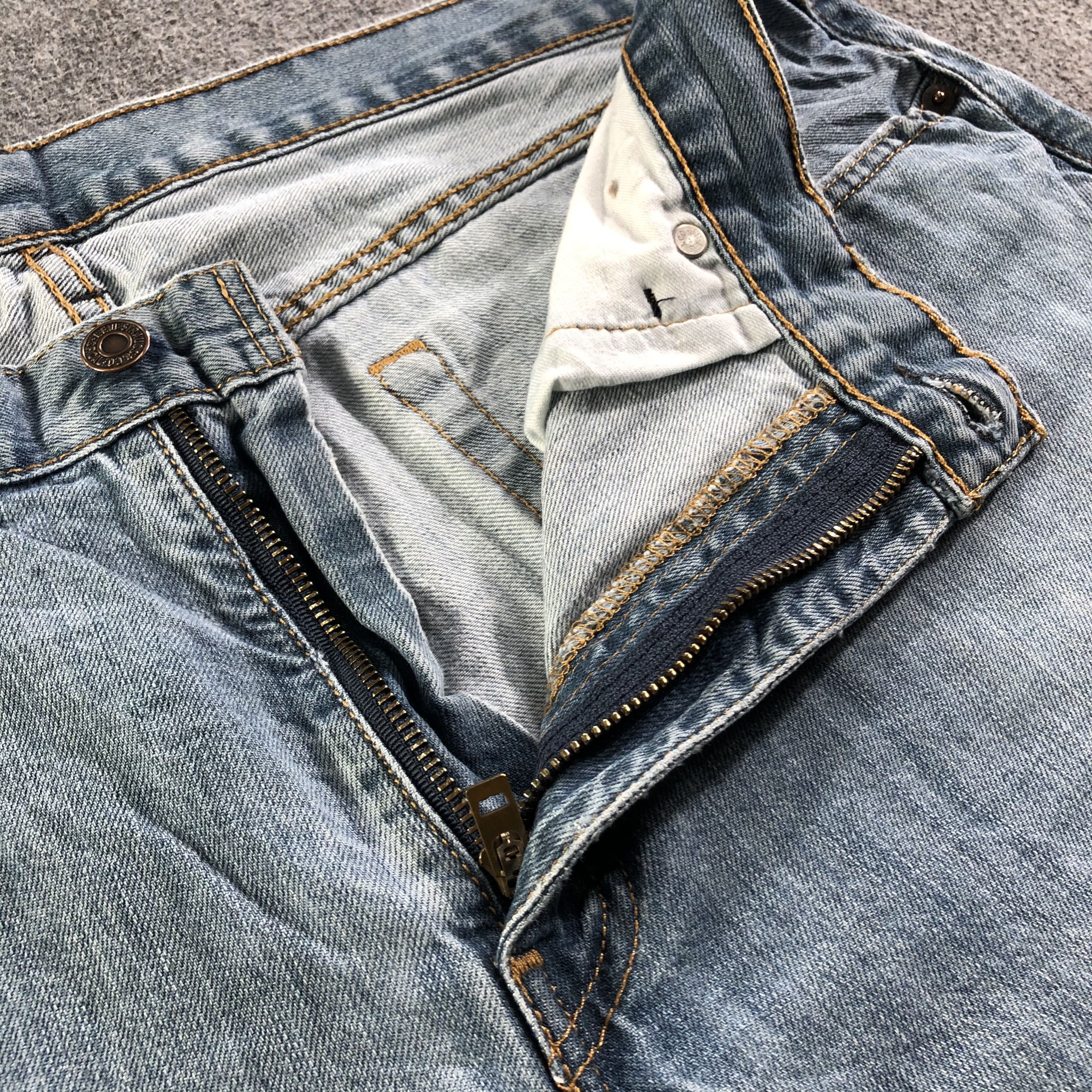 Levi's Vintage Levis 559 Jeans-J3445 Size US 38 / EU 54 - 7 Thumbnail