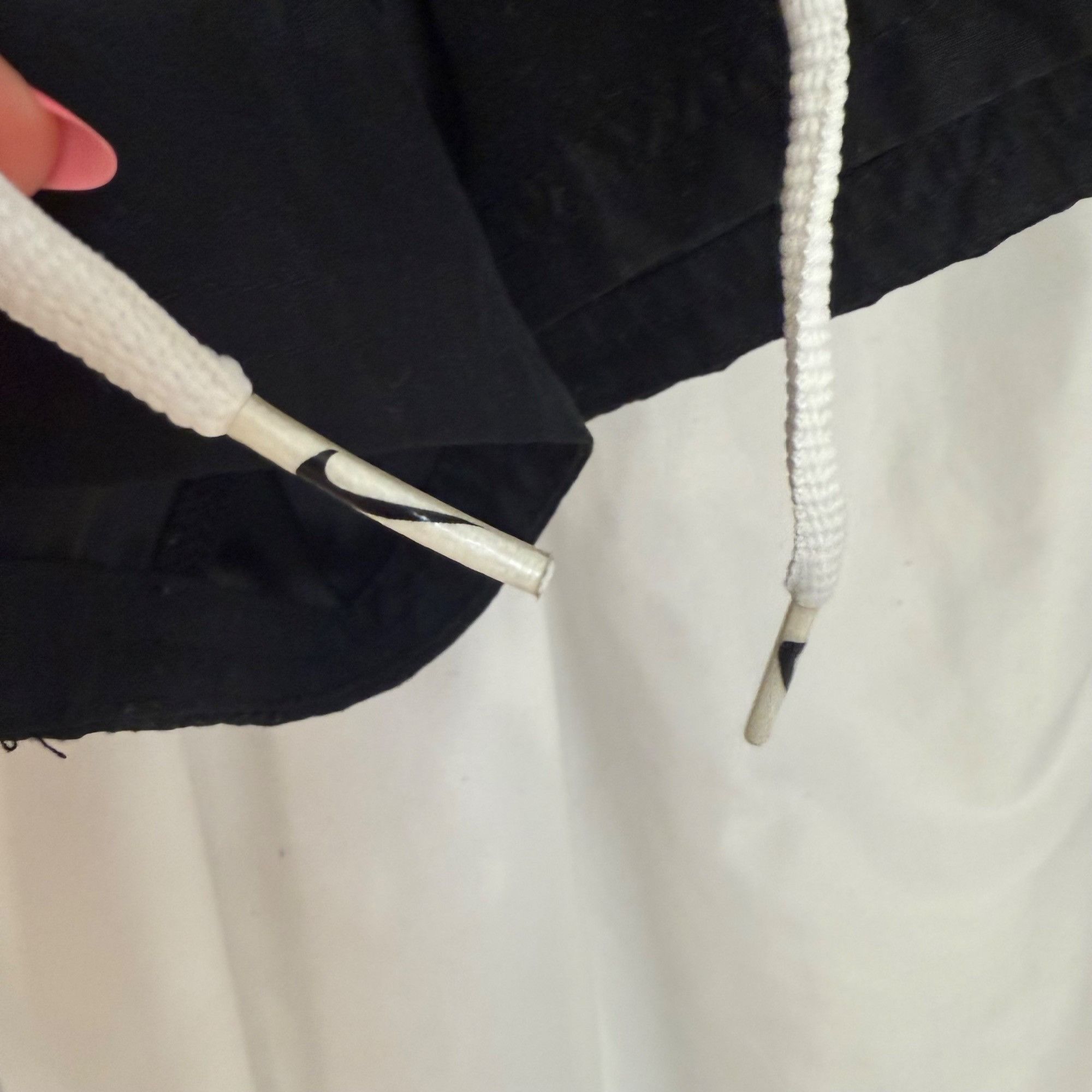 Nike Nike Swim Black Womens Board Shorts With White Drawstring Si Size 30" / US 8 / IT 44 - 2 Thumbnail