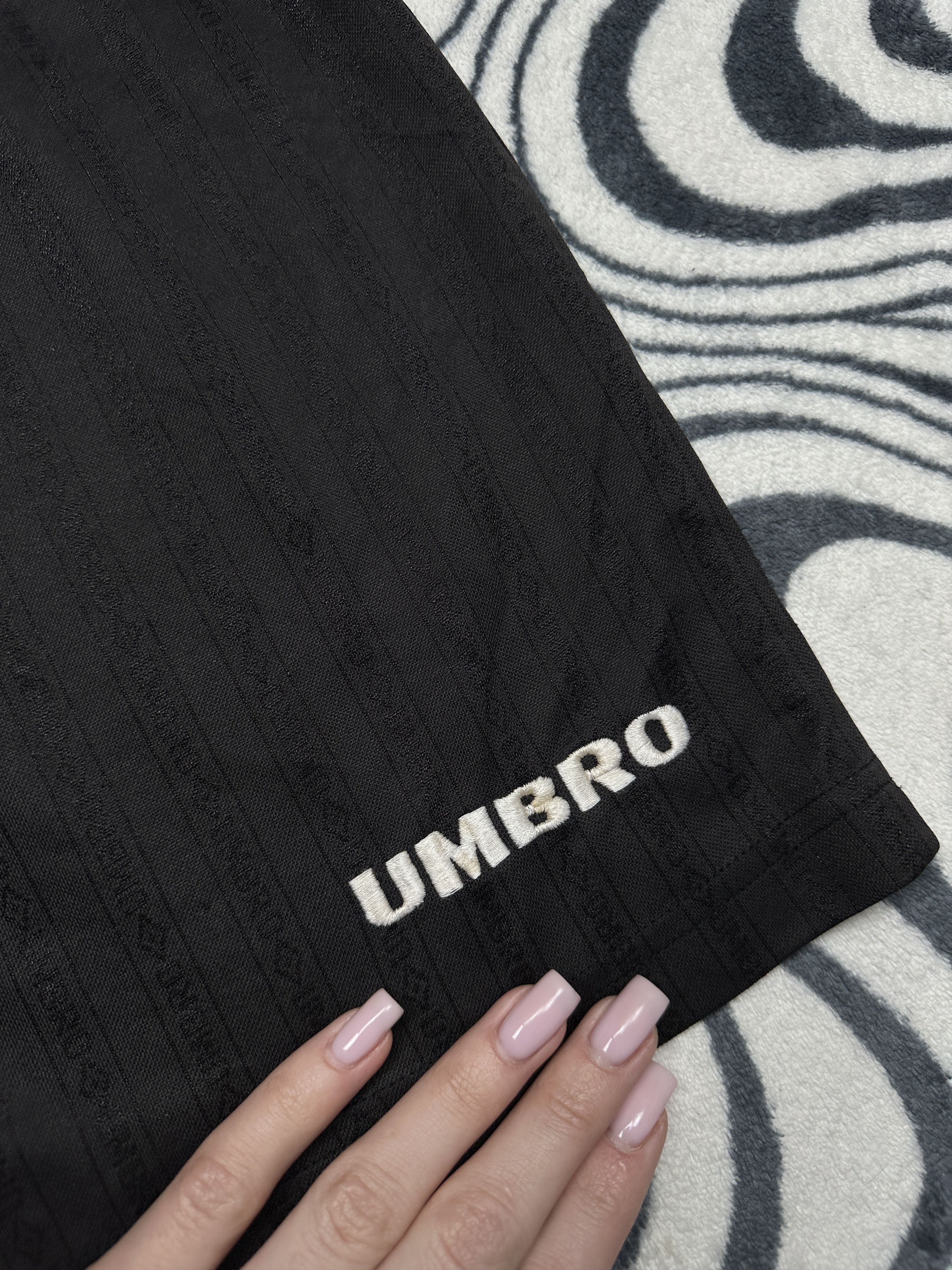 Umbro Umbro Vintage Mens Shorts Size US 38 / EU 54 - 3 Thumbnail