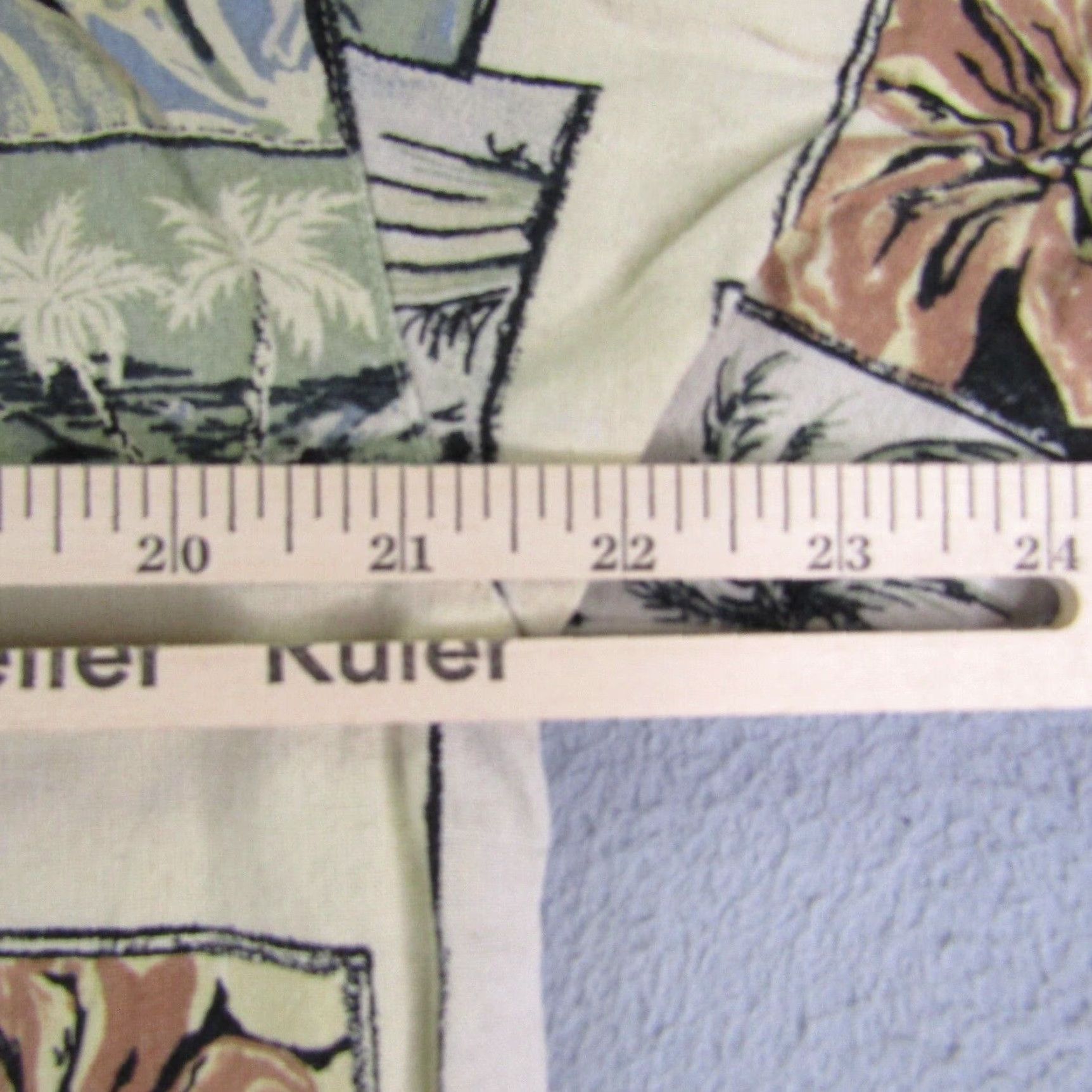 Hilo Hattie Hilo Hattie Shirt Mens Medium Beige Hawaiian Button Camp Aloha Sail Boats Palms Size US M / EU 48-50 / 2 - 6 Thumbnail
