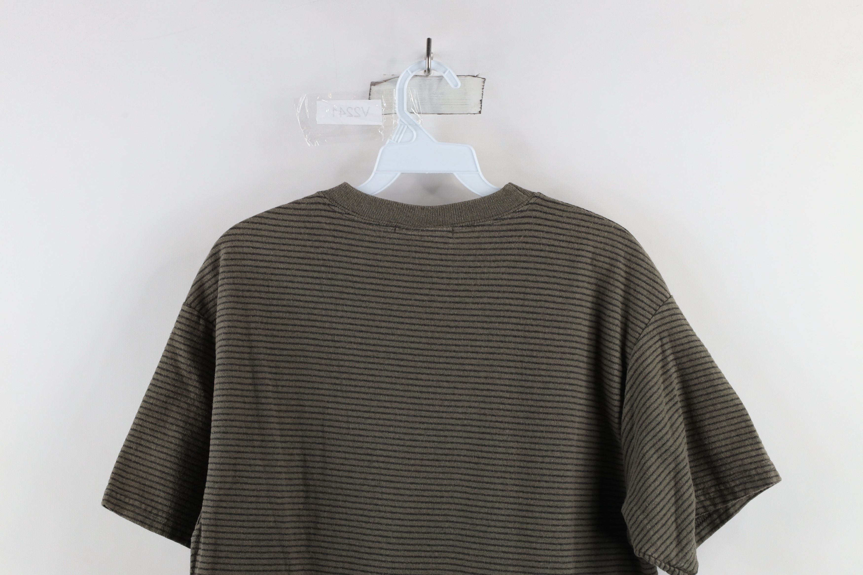Vintage Vintage 90s Streetwear Short Sleeve T-Shirt Cotton USA Size US L / EU 52-54 / 3 - 7 Thumbnail