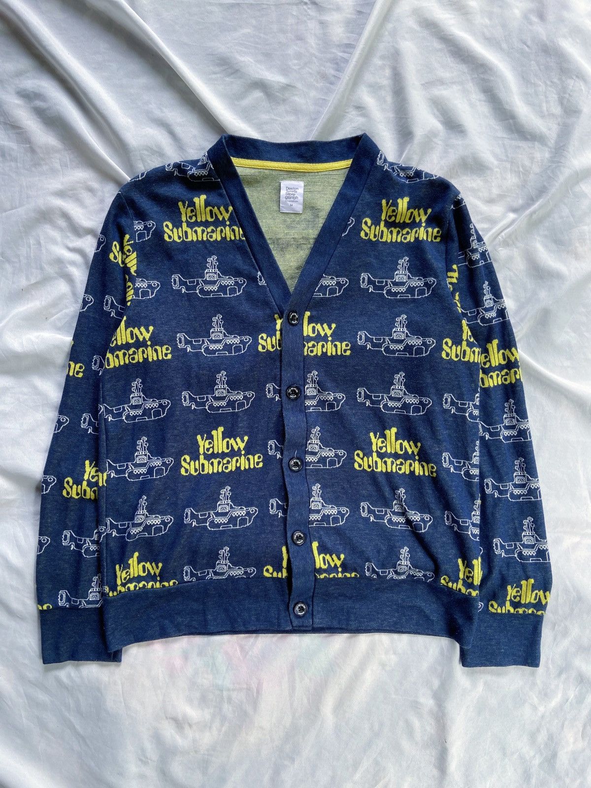 If Six Was Nine JAPANESE THE BEATLES YELLOW SUBMARINE CASUAL CARDIGAN Size US M / EU 48-50 / 2 - 1 Thumbnail