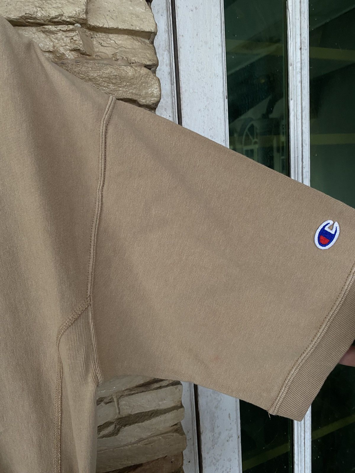 Champion Champion Embroidered Logo Beige Tees Size US L / EU 52-54 / 3 - 5 Thumbnail