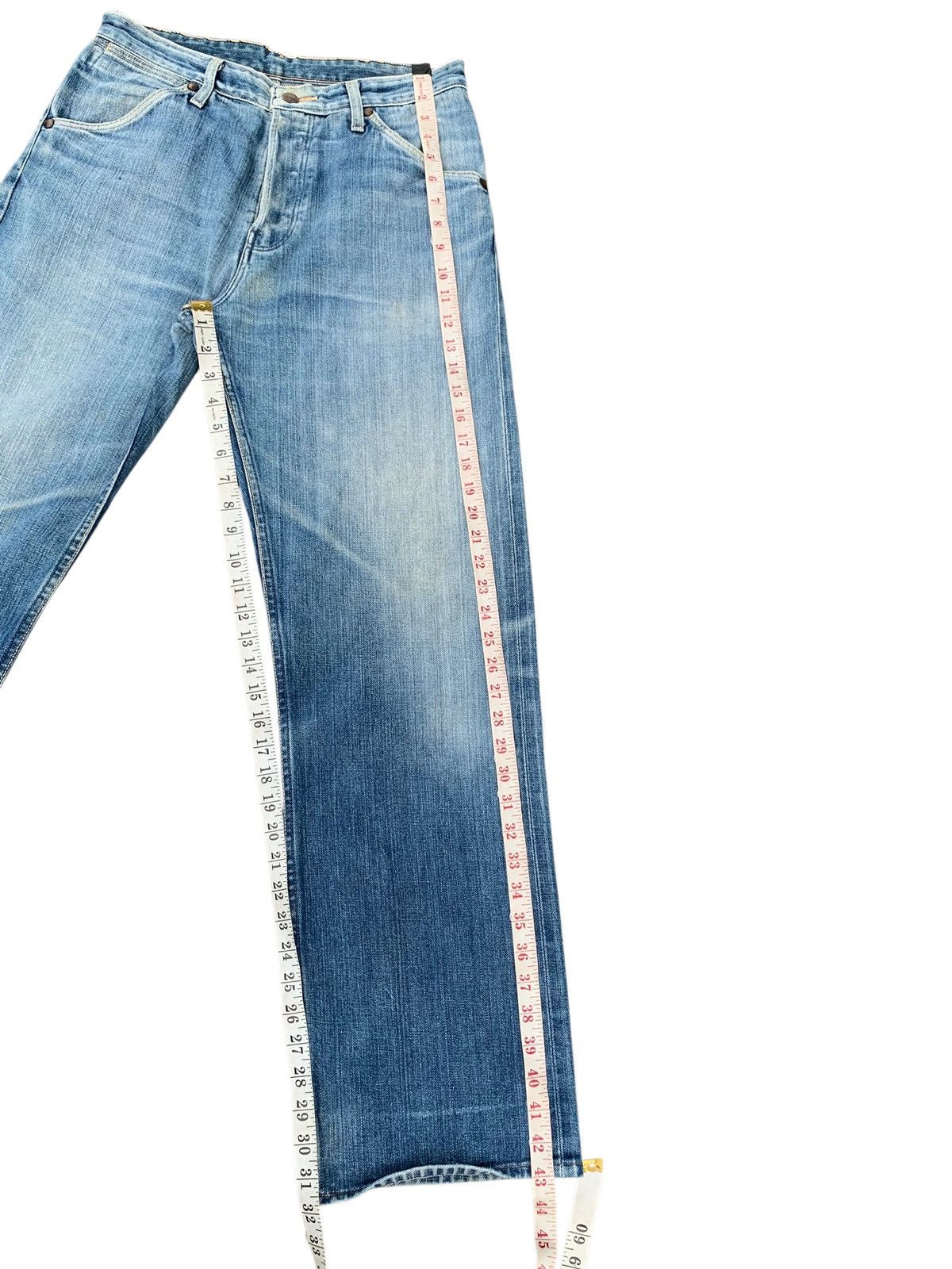 Wrangler VINTAGE WRANGLER BLUE BELL SELVEDGE FADED DISTRESSED DENIM Size US 31 - 20 Thumbnail