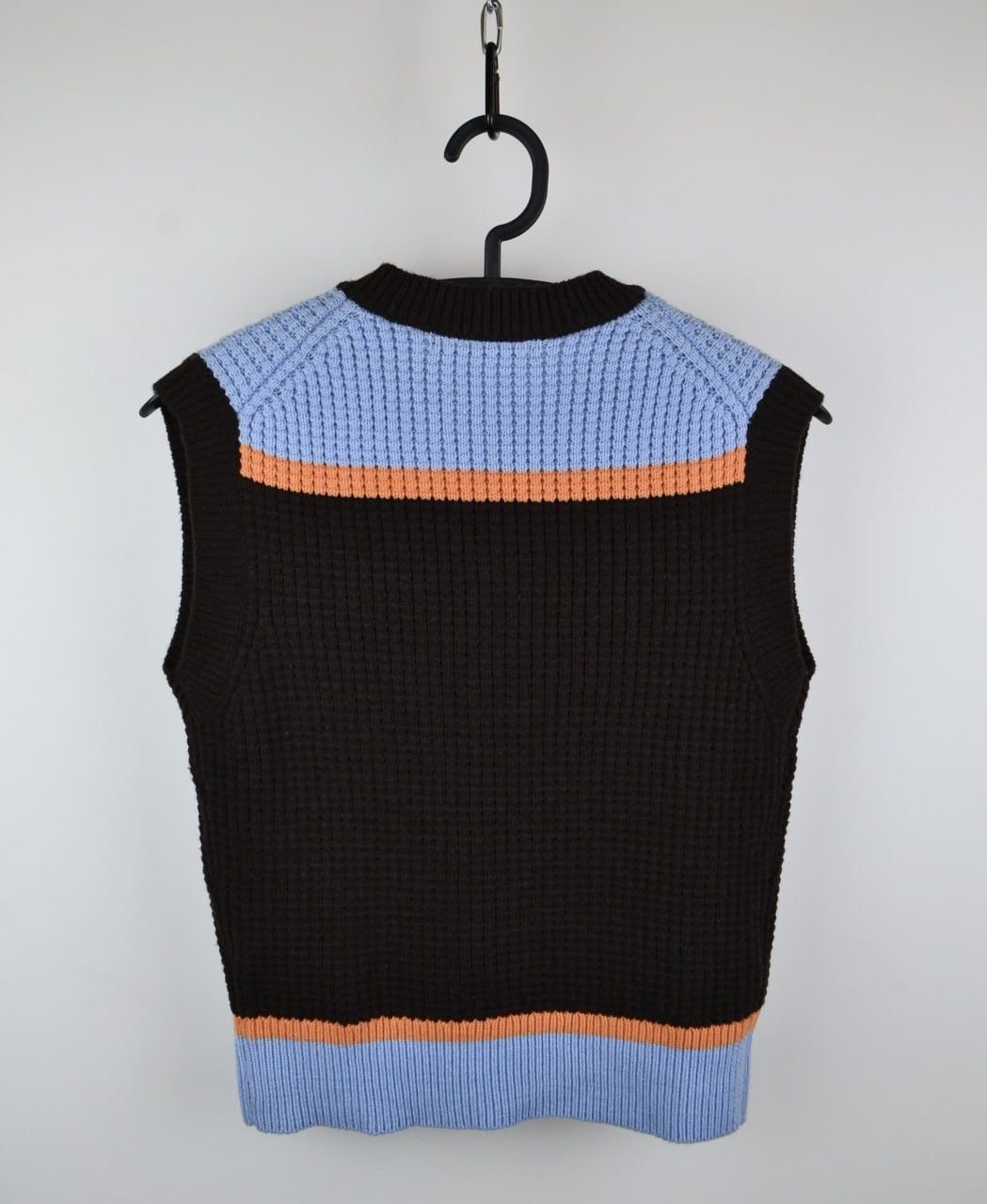 Marni MARNI UNIQLO POPCORN KNITTED V-NECK SWEATER VEST Size M Size M / US 6-8 / IT 42-44 - 5 Thumbnail