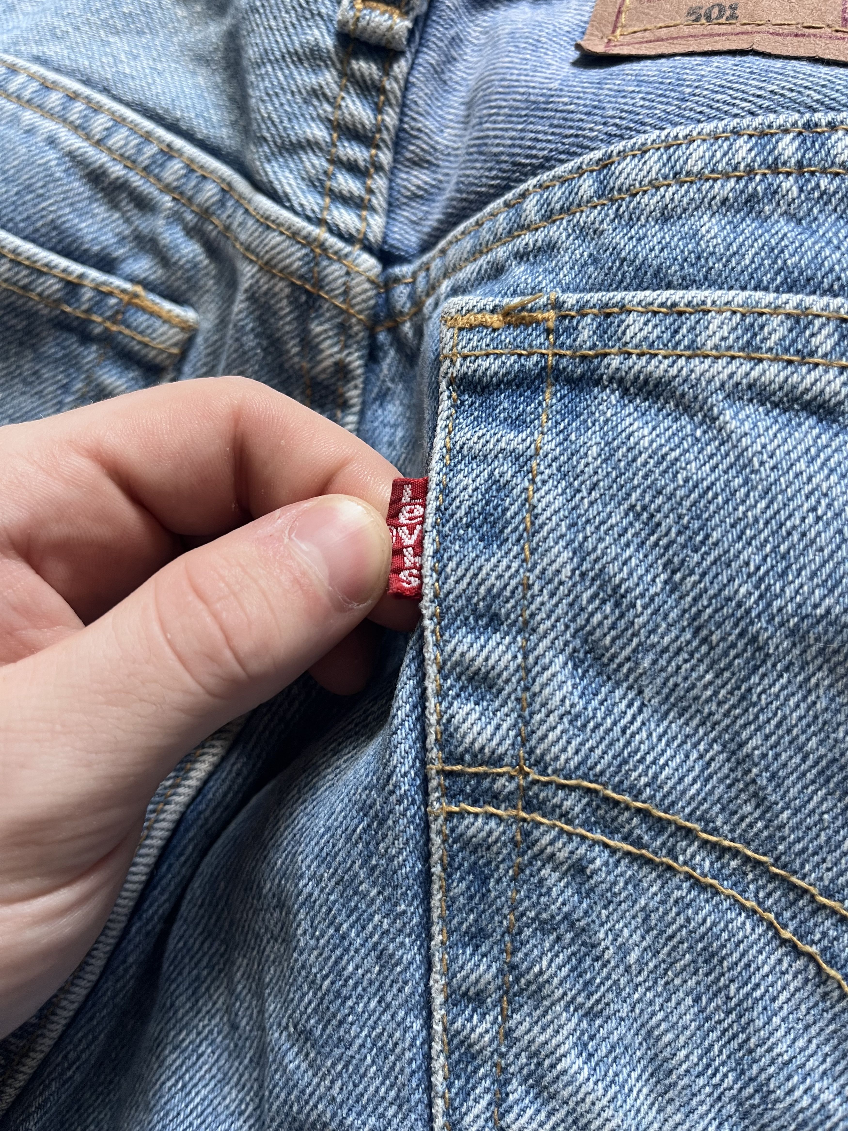 Levi's Levi’s 501 Men’s Jeans W30 L36 –USA 1993 – Blue – Vintage Size US 30 / EU 46 - 8 Thumbnail