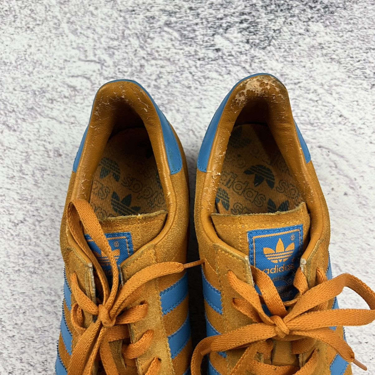 Adidas × Vintage Adidas Samoa rare vintage sneakers 2003 special city Size US 9.5 / EU 42-43 - 8 Thumbnail