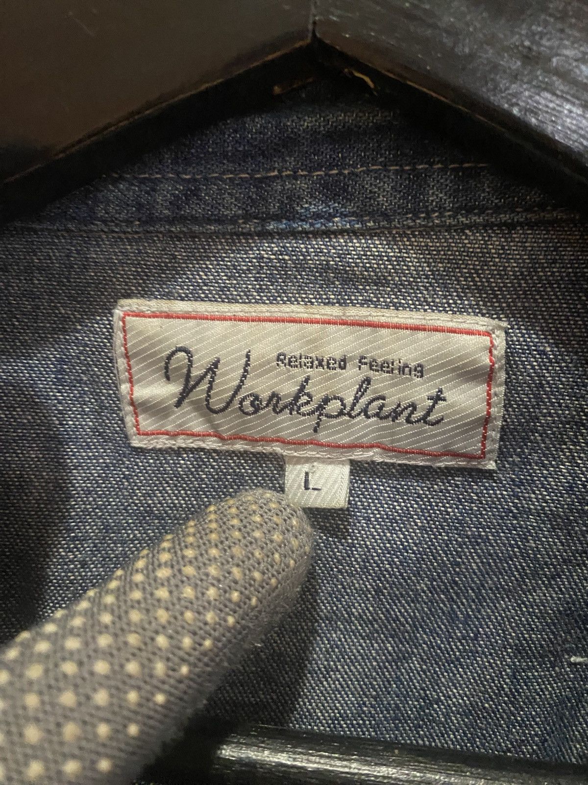 Vintage Workplant Relaxed Feeling Denim Shirt L – Vintage Blue Size US L / EU 52-54 / 3 - 6 Thumbnail
