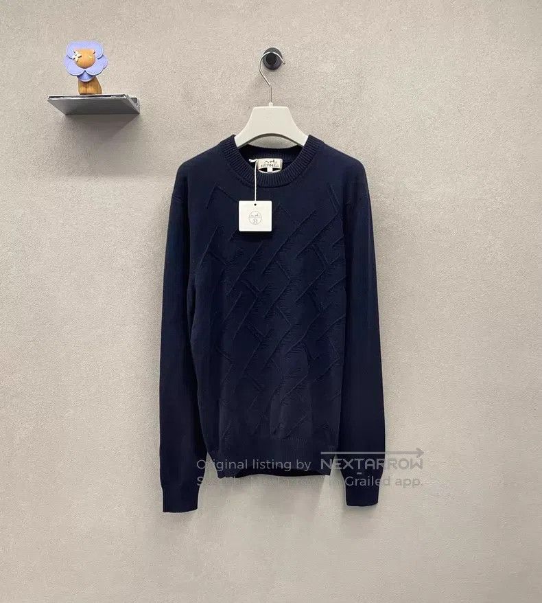 Hermes Hermes Navy Blue Round Neck Knit Sweater Size US L / EU 52-54 / 3 - 1 Thumbnail
