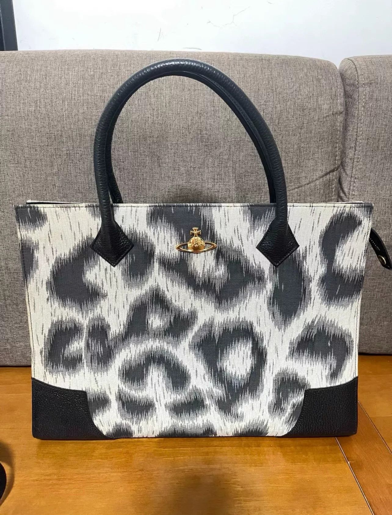 Vivienne Westwood Vivienne Westwood Vintage Saturn Leopard Briefcase Size ONE SIZE - 1 Thumbnail