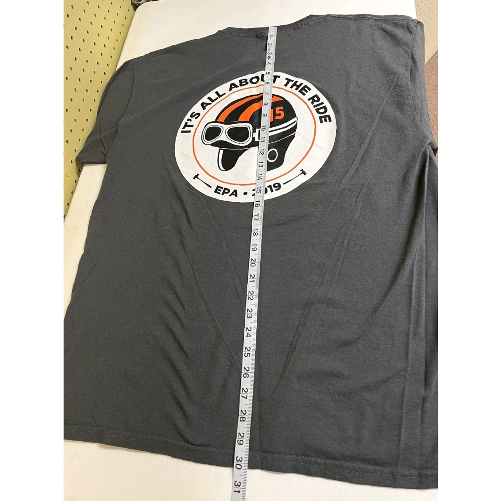 Jerzees **JERZEES Mens Gray It’s All About The Ride XL T-Shirt Motorcycle** User: **JERZEES Mens Gray It’s All About The Ride XL T-Shirt Motorcycle** Size US XL / EU 56 / 4 - 6 Thumbnail