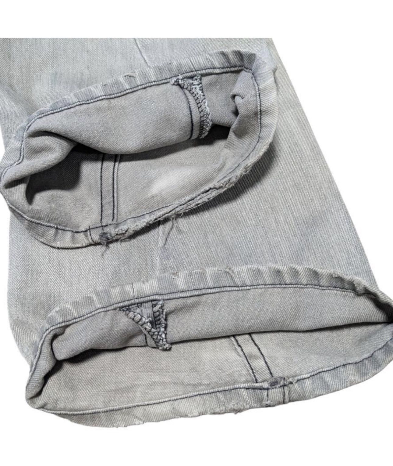 Tornado Mart Rare Tornado Mart flare denim distressed Size US 33 - 7 Thumbnail