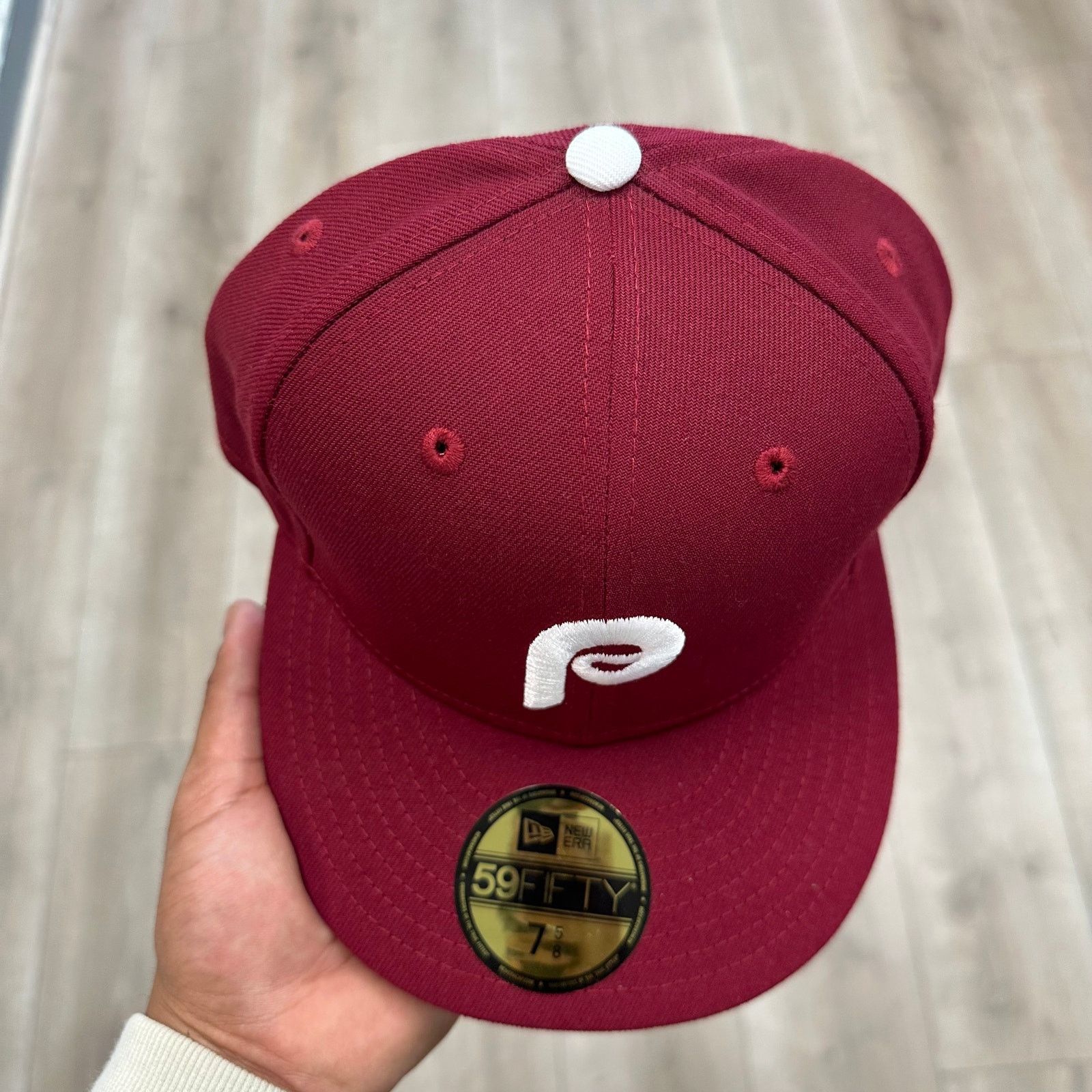 New Era New Era Philadelphia Phillies Burgundy Fitted Hat Size 7 5/8 Size ONE SIZE - 3 Thumbnail