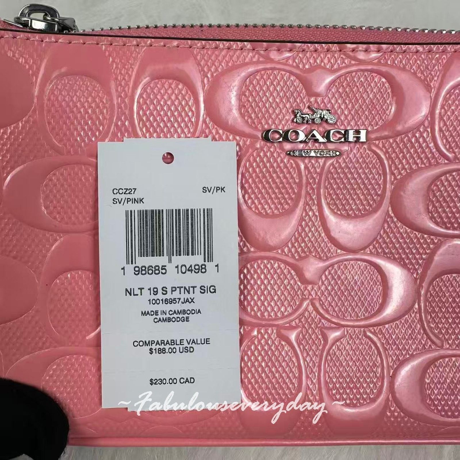 Coach Coach Nolita 19 Sig Leather Heart Charm Clutch Wristlet Pink Size ONE SIZE - 8 Thumbnail