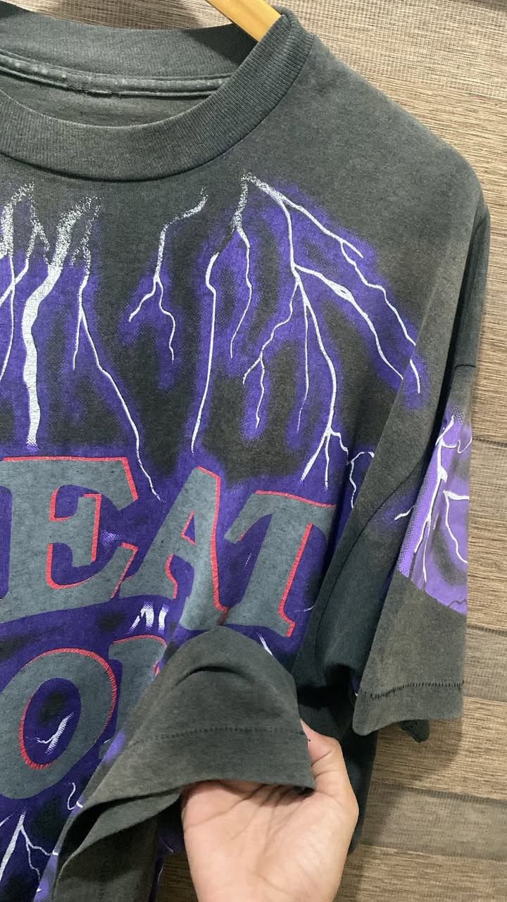 Vintage 90s Great God Lightning All Over Print Jesus Tee Size US XL / EU 56 / 4 - 6 Thumbnail