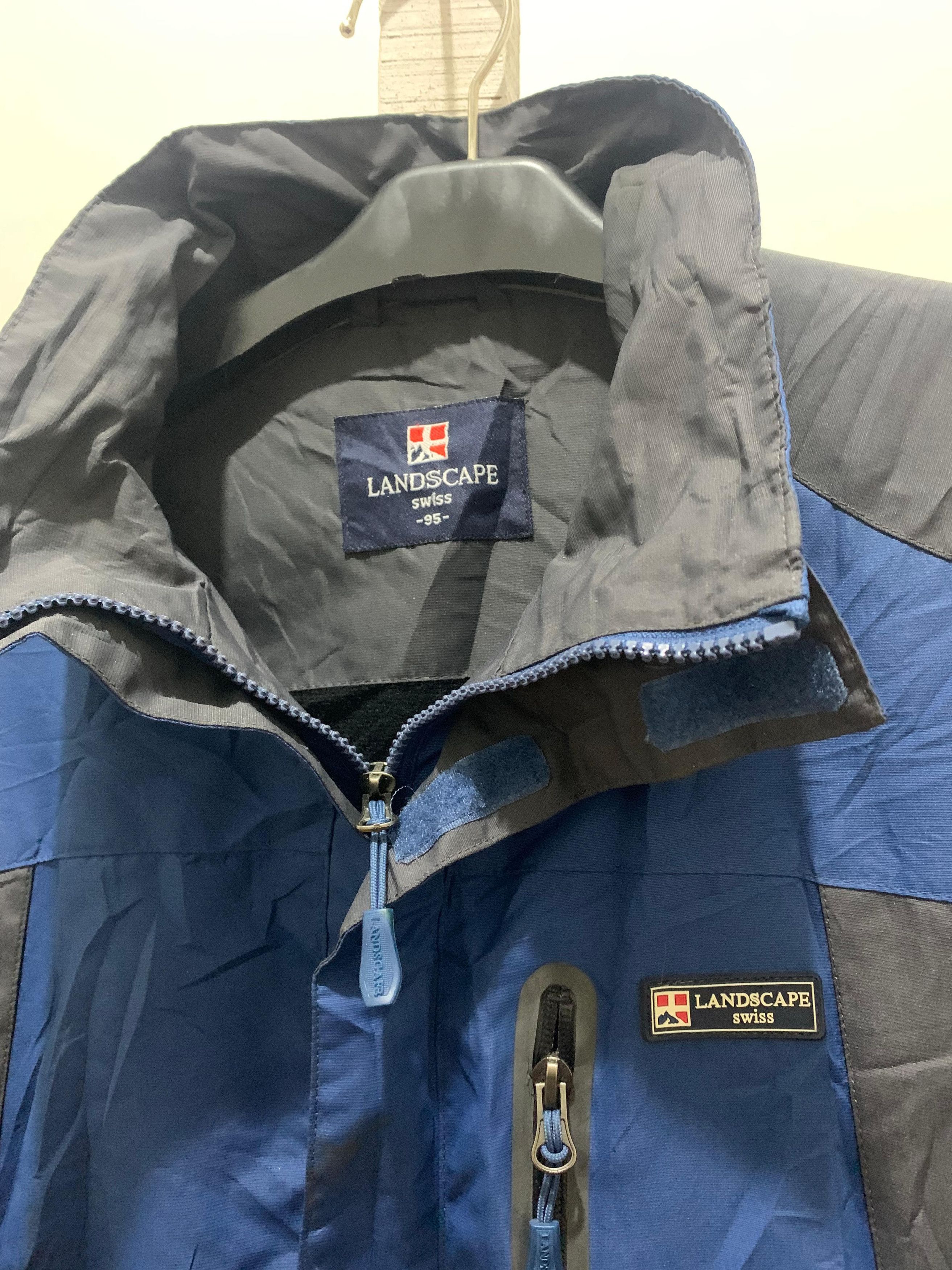 Vintage Landscape Swiss Outdoor Jacket - Techwear/Hiking - Size L Size US L / EU 52-54 / 3 - 4 Thumbnail