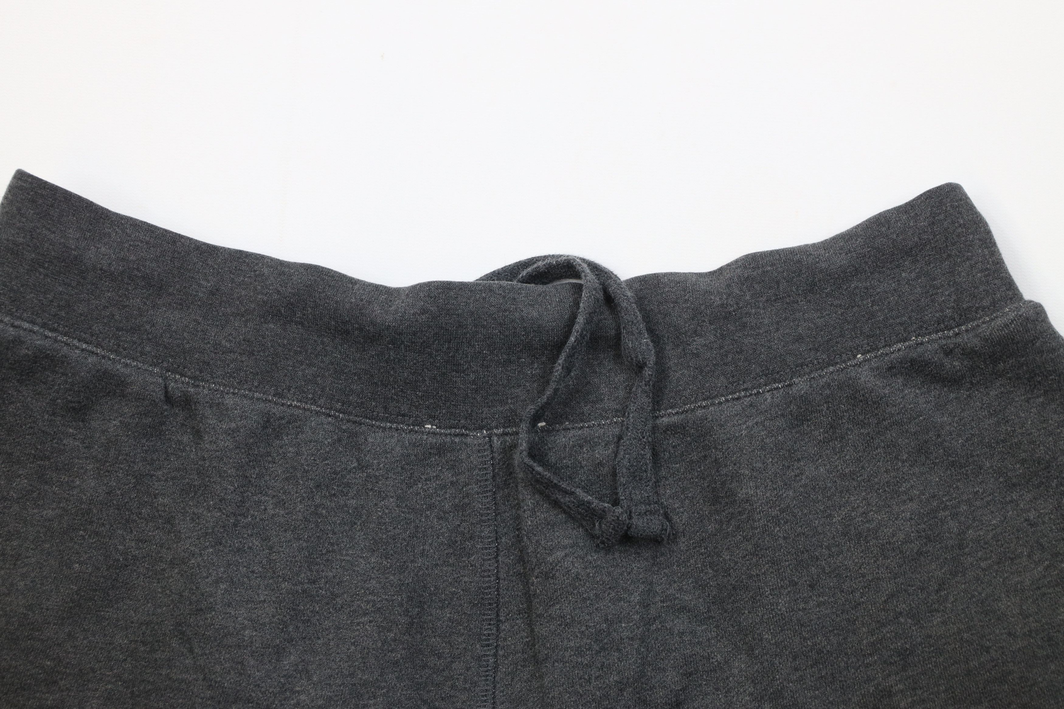 Champion Vintage Y2K Champion Spell French Terry Sweatpants Shorts Size US 38 / EU 54 - 2 Thumbnail