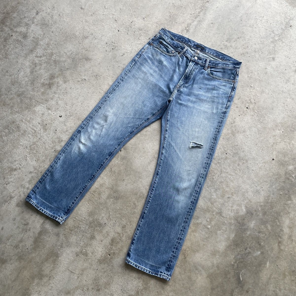 Japanese Brand Vintage Japanese Faded Jeans Denim Pants Distressed W35x31 Size US 35 - 2 Thumbnail