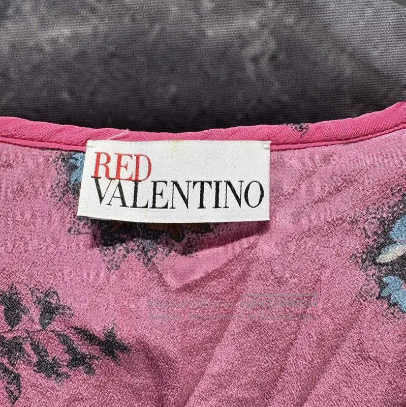 Valentino Valentino Pink Silk T-Shirt for Women . Size M / US 6-8 / IT 42-44 - 3 Thumbnail