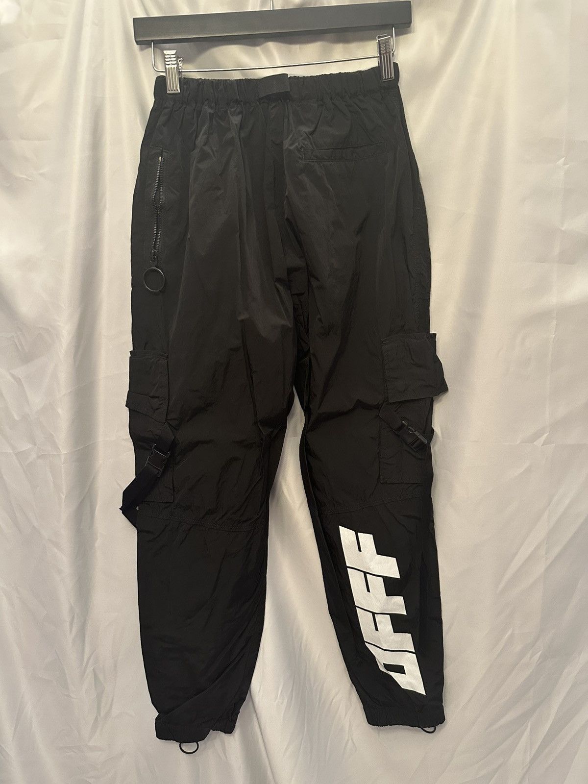 Off-White OFF WHITE CASUAL JOGGERS Size US 32 / EU 48 - 1 Thumbnail