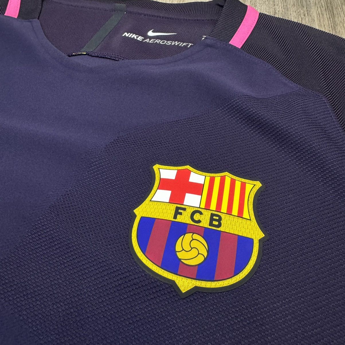 Nike Barcelona 16/17 player issue L/S away shirt #3 Pique Size US L / EU 52-54 / 3 - 5 Thumbnail