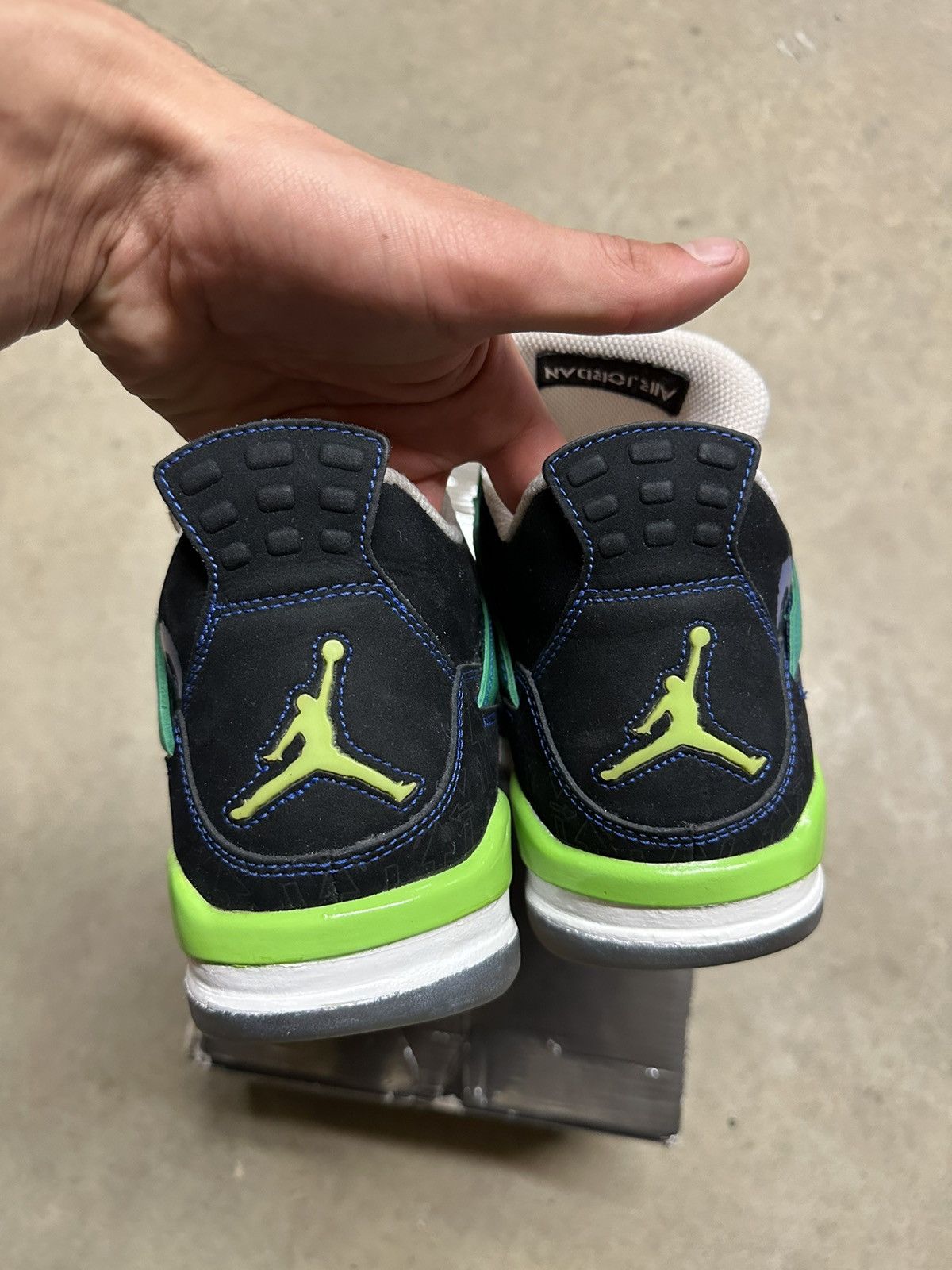 Air jordan 4 dornbecher