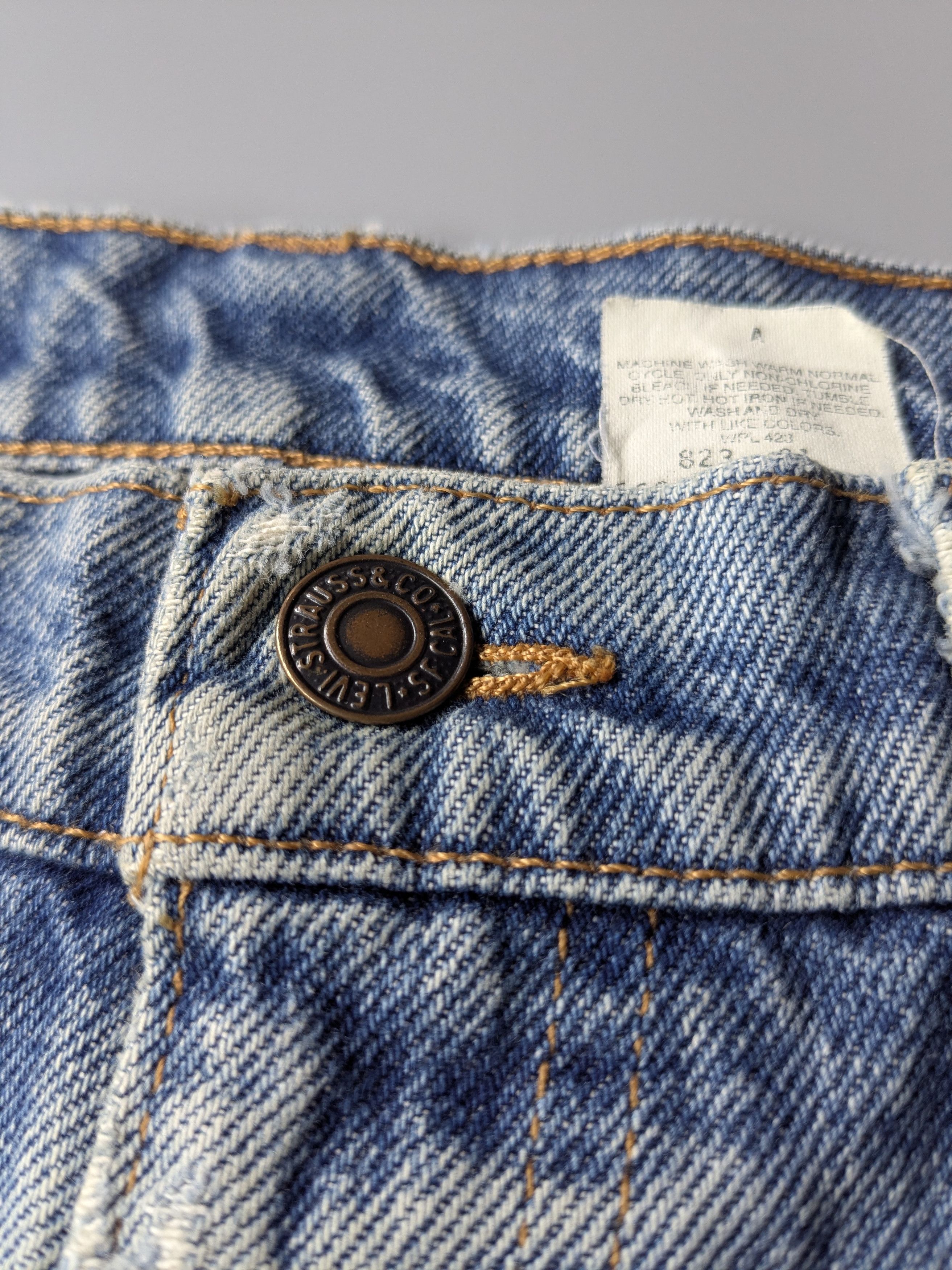Levi's Vintage Clothing Vintage Levi's 505 Orange tag distressed shortpant Size US 33 - 7 Thumbnail
