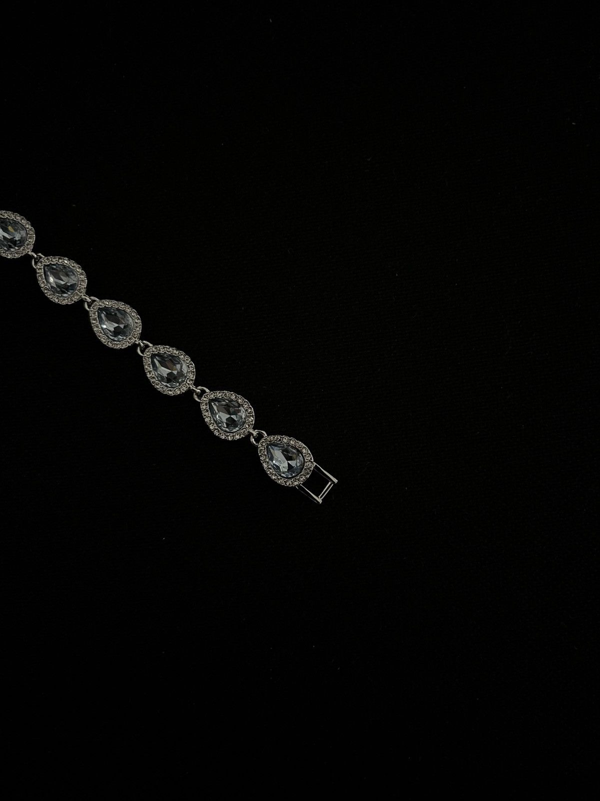 Givenchy Givenchy Crystal Flex Bracelet *OG RARE* Size ONE SIZE - 4 Thumbnail