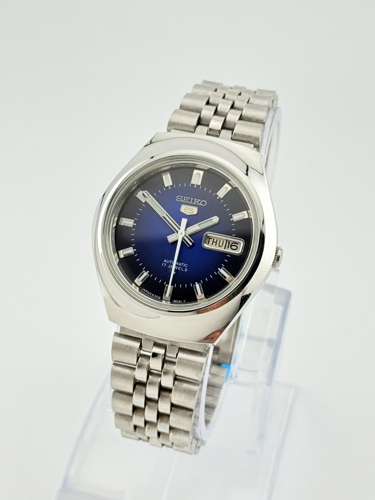 Seiko Vintage Seiko 5 Automatic Blue Gradient Dial 36mm Wristwatch Size 36 - 6 Thumbnail