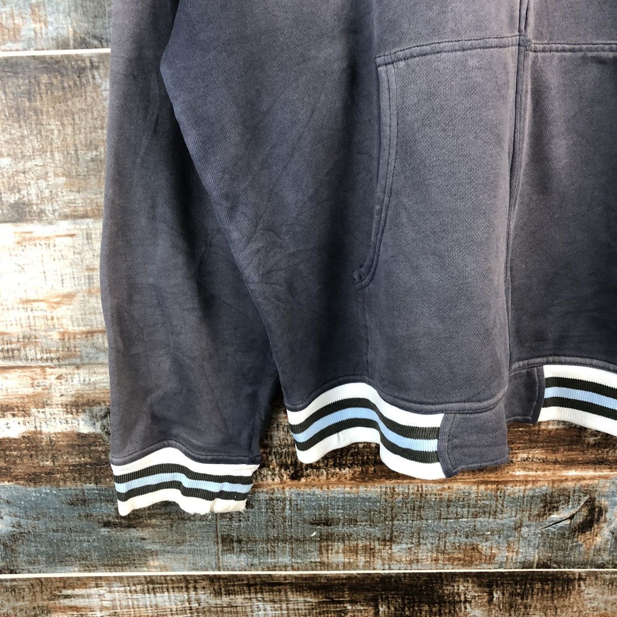 Billabong × Vintage Billabong surf vintage faded Sweatshirt #A1931 Size US M / EU 48-50 / 2 - 7 Thumbnail