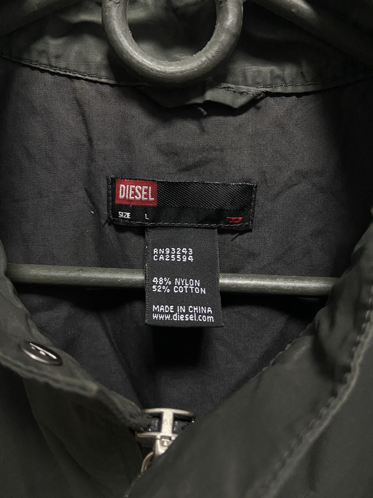 Diesel Diesel Small Logo Vintage Jacket Womans Nylon Size L / US 10 / IT 46 - 4 Thumbnail